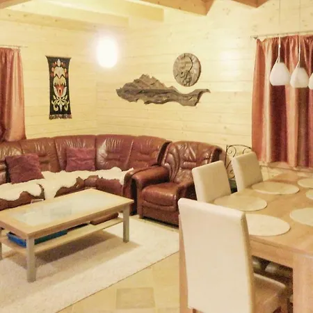 Three-bedroom Holiday In Dom wakacyjny Zamki Orawskie